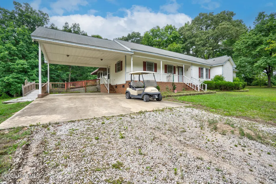 6562 Squirrel Den Road, Bailey, NC 27807 — 3-bedroom home, Bailey, NC, photo 1 of 31: Front