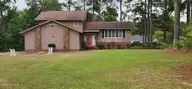 4500 Saint Andrews Drive N, Wilson, NC 27896 — 4-bedroom home in Country Club Colony, Wilson, NC, photo 1 of 33: Front Main 1