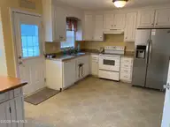 103 Stewart'S Farm Road, La Grange, NC 28551 — 3-bedroom home in Dobbs County Estates, La Grange, NC, photo 11 of 26: IMG_0584