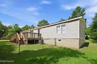 123 Youpon Drive, Hubert, NC 28539 — 3-bedroom manufactured home in Quail Haven, Hubert, NC, photo 10 of 54
