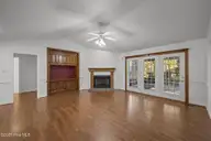 103 Alexis Court, New Bern, NC 28562 — 3-bedroom home in Lake Clermont, New Bern, NC, photo 16 of 55: 31-web-or-mls-0C0A4464