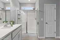 466 Eden Drive SW, Supply, NC 28462 — 4-bedroom home in Ruffin's River Lndg, Supply, NC, photo 18 of 41: Primary Bath