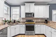 2132 Lapham Drive, Leland, NC 28451 — 4-bedroom home in Wedgewood at Lanvale, Leland, NC, photo 13 of 70: 3132laphamdrive00011