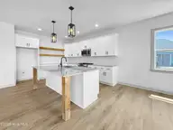 321 Yawl Street, Elizabeth City, NC 27909 — 5-bedroom home in Tooley Harbor, Elizabeth City, NC, photo 17 of 29: Kitchen