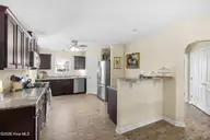 314 Bungalow Drive, New Bern, NC 28562 — 3-bedroom home in Craeberne Forest, New Bern, NC, photo 10 of 41: 314 Bungalow Drive