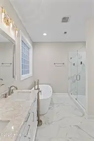 407 King Richard Court, Jacksonville, NC 28546 — 4-bedroom home in Palmetto Park, Jacksonville, NC, photo 11 of 42