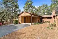 534 Sandalwood Drive, Southern Pines, NC 28387 — 3-bedroom townhome in Knlwd Vlg, Southern Pines, NC, photo 1 of 37: 3-web-or-mls-DSC05888