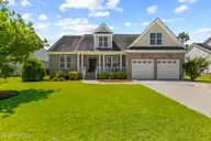 417 Meadowland Circle, Maple Hill, NC 28454 — 4-bedroom home in Southwest Plantation, Maple Hill, NC, photo 1 of 56: IMG_5115