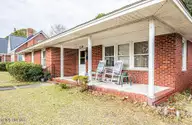 1315 Queen Street, Wilmington, NC 28401 — 3-bedroom home in Dawson-Castle Street, Wilmington, NC, photo 3 of 15: _DSC3679