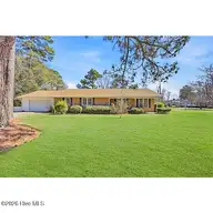 1514 Crescent Drive, Elizabeth City, NC 27909 — 4-bedroom home in Edgewood, Elizabeth City, NC, photo 2 of 58: Front of Home