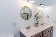 468 Lakemont Drive, Clayton, NC 27520 — 4-bedroom home, Clayton, NC, photo 16 of 34: Master Bath