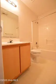 163 Brenda Drive, Jacksonville, NC 28546 — 2-bedroom townhome in Branchwood, Jacksonville, NC, photo 9 of 13: DSC_0350