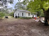 12905 Us 15-501 Highway N 12905, Aberdeen, NC 28315 — 3-bedroom home in Aberdeen, Aberdeen, NC, photo 14 of 21: IMG_4227