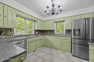 1510 Lucerne Way, New Bern, NC 28560 — 4-bedroom home in Degraffenried Park, New Bern, NC, photo 15 of 45: kitchen