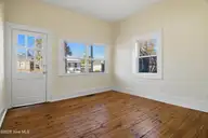 221 S 11th Street, Wilmington, NC 28401 — 2-bedroom home in Downtown, Wilmington, NC, photo 10 of 27: 13_livingroom4