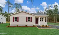 1810 Raeford Road, Southport, NC 28461 — 3-bedroom home, Southport, NC, photo 1 of 30