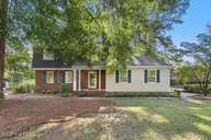 1215 S Crescent Drive, Smithfield, NC 27577 — 3-bedroom home in E J Wellons – Crestwood, Smithfield, NC, photo 2 of 37: 002-497188-IMG_1266