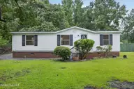145 Bellhammon Forest Drive, Rocky Point, NC 28457 — 3-bedroom manufactured home in Creekwalk @ Bellhammon, Rocky Point, NC, photo 1 of 43: 145BellhammonForestDrive-2