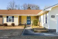 3616 Sunny Drive, Morehead City, NC 28557 — 3-bedroom home in Mandy Farms, Morehead City, NC, photo 11 of 50: 11-web-or-mls-1S3A0155