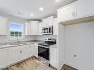 720 Gulley Lane, Jacksonville, NC 28546 — 3-bedroom home in Stateside, Jacksonville, NC, photo 11 of 29