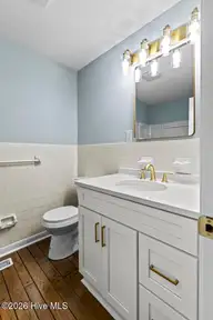 26 Edith Drive, Jacksonville, NC 28540 — 3-bedroom home in Plum Point Estates, Jacksonville, NC, photo 7 of 33