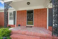 1801 E Azalea Drive, Goldsboro, NC 27530 — 3-bedroom home in Salem Acres, Goldsboro, NC, photo 6 of 45: 05-1801 E Azalea Dr-5