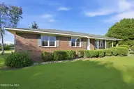 550 Koonce Fork Road, Richlands, NC 28574 — 3-bedroom home, Richlands, NC, photo 5 of 53: 5-web-or-mls-02