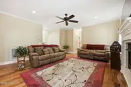 585 Burning Tree Road 10, Pinehurst, NC 28374 — 4-bedroom home in Unit 10, Pinehurst, NC, photo 22 of 71: 39-web-or-mls-IMG_5189