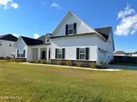 337 Naval Store Drive, Jacksonville, NC 28546 — 5-bedroom home in Onslow Bay, Jacksonville, NC, photo 5 of 57: IMG_8575