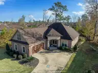 662 Jenoa Loop, Castle Hayne, NC 28429 — 3-bedroom home in River Bluffs, Castle Hayne, NC, photo 3 of 66: 662 Jenoa Dr MLS-5