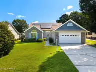 1645 Gate 2 SW, Ocean Isle Beach, NC 28469 — 3-bedroom home in Seaside North, Ocean Isle Beach, NC, photo 2 of 40: 1-web-or-mls-CAMMediaLLC.com 1645 E-10