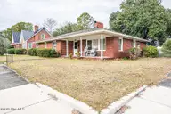 1315 Queen Street, Wilmington, NC 28401 — 3-bedroom home in Dawson-Castle Street, Wilmington, NC, photo 1 of 15: _DSC3674