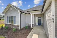 208 Talton Estates Drive, Pikeville, NC 27863 — 3-bedroom home in Talton Estates, Pikeville, NC, photo 4 of 37: 208 Talton Estates