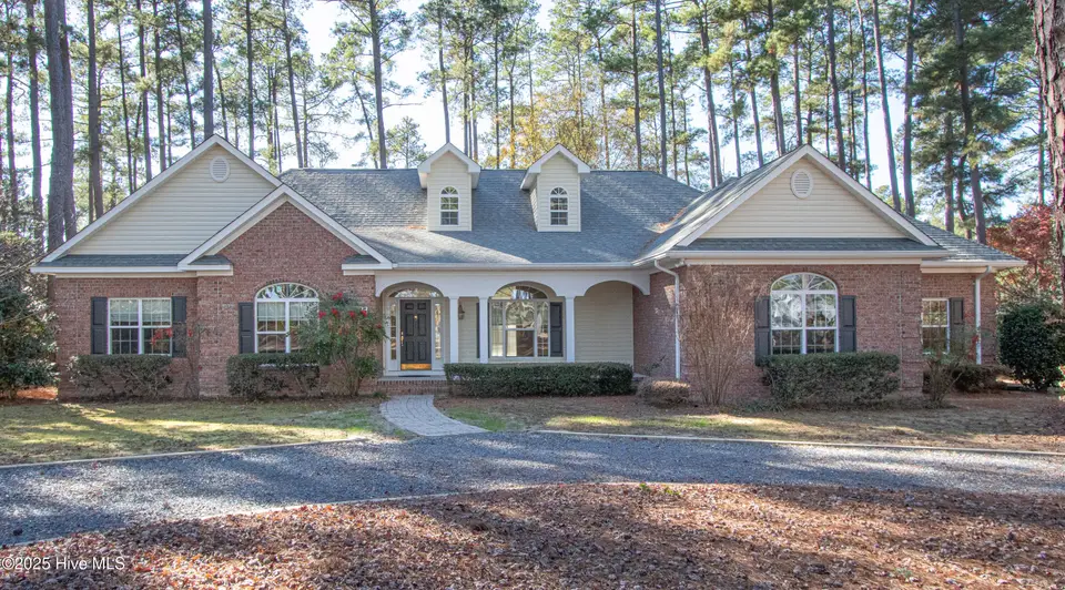 5 Deer Track Road, Jackson Springs, NC 27281 — 2-bedroom home in Foxfire Village, Jackson Springs, NC, photo 1 of 49: IMG_3312