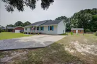 3705 Elveden Road, New Bern, NC 28562 — 4-bedroom home in Kings Row, New Bern, NC, photo 8 of 45: 08-3705_Elveden-36