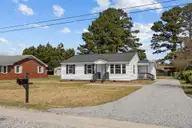 812 Grimes Road, Washington, NC 27889 — 2-bedroom home, Washington, NC, photo 3 of 42: 14-web-or-mls-IMG_0001