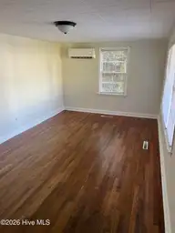 108 Carter Street, Tabor City, NC 28463 — 3-bedroom home, Tabor City, NC, photo 4 of 16: Family Room