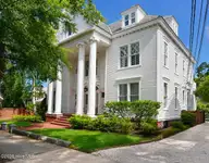 113 Nun Street, Wilmington, NC 28401 — 3-bedroom home in Historic District, Wilmington, NC, photo 8 of 74