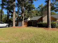 7012 North Bend Road, Wilmington, NC 28411 — 3-bedroom home in North Bend, Wilmington, NC, photo 4 of 35: IMG_4451