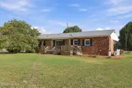 2623 Pauls Path Road, Kinston, NC 28504 — 3-bedroom home, Kinston, NC, photo 8 of 45: 8-web-or-mls-BLS_0079