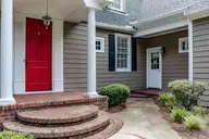 622 Lake Shore Drive, Goldsboro, NC 27534 — 4-bedroom waterfront home in Walnut Creek, Goldsboro, NC, photo 6 of 72: IMG_1538