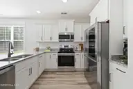 104 Aspen Road, Hampstead, NC 28443 — 3-bedroom townhome in Cypress Grove, Hampstead, NC, photo 12 of 48: 14-web-or-mls-_RAD3621