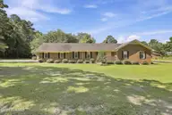 959 Halls Creek Road, Elizabeth City, NC 27909 — 3-bedroom waterfront home in Halls Creek Subdivision, Elizabeth City, NC, photo 1 of 53: Front of home