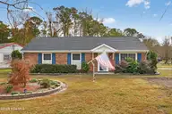 141 Southwold Drive, Wilmington, NC 28409 — 3-bedroom home in Waterford Place, Wilmington, NC, photo 3 of 37: 141SouthwoldDrive-1