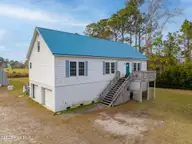1155 Highway 101, Beaufort, NC 28516 — 3-bedroom home, Beaufort, NC, photo 1 of 37: 1155 Hwy 101