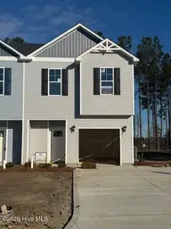 116 Crab Claw Spit Lane, Jacksonville, NC 28546 — 3-bedroom townhome in Towne Pointe, Jacksonville, NC, photo 2 of 39: IMG_2320