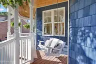 133 Loder Avenue, Wilmington, NC 28409 — 4-bedroom waterfront home in Loder Landing, Wilmington, NC, photo 3 of 61