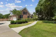 6714 Hardscrabble Court, Wilmington, NC 28409 — 4-bedroom home in Windward Oaks, Wilmington, NC, photo 4 of 52