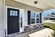 500 Transom Way, Sneads Ferry, NC 28460 — 4-bedroom home in Oyster Landing, Sneads Ferry, NC, photo 5 of 49