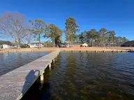 651 Smith Shore Road, Belhaven, NC 27810 — 3-bedroom waterfront home in Smith Shores, Belhaven, NC, photo 5 of 78: IMG_3459